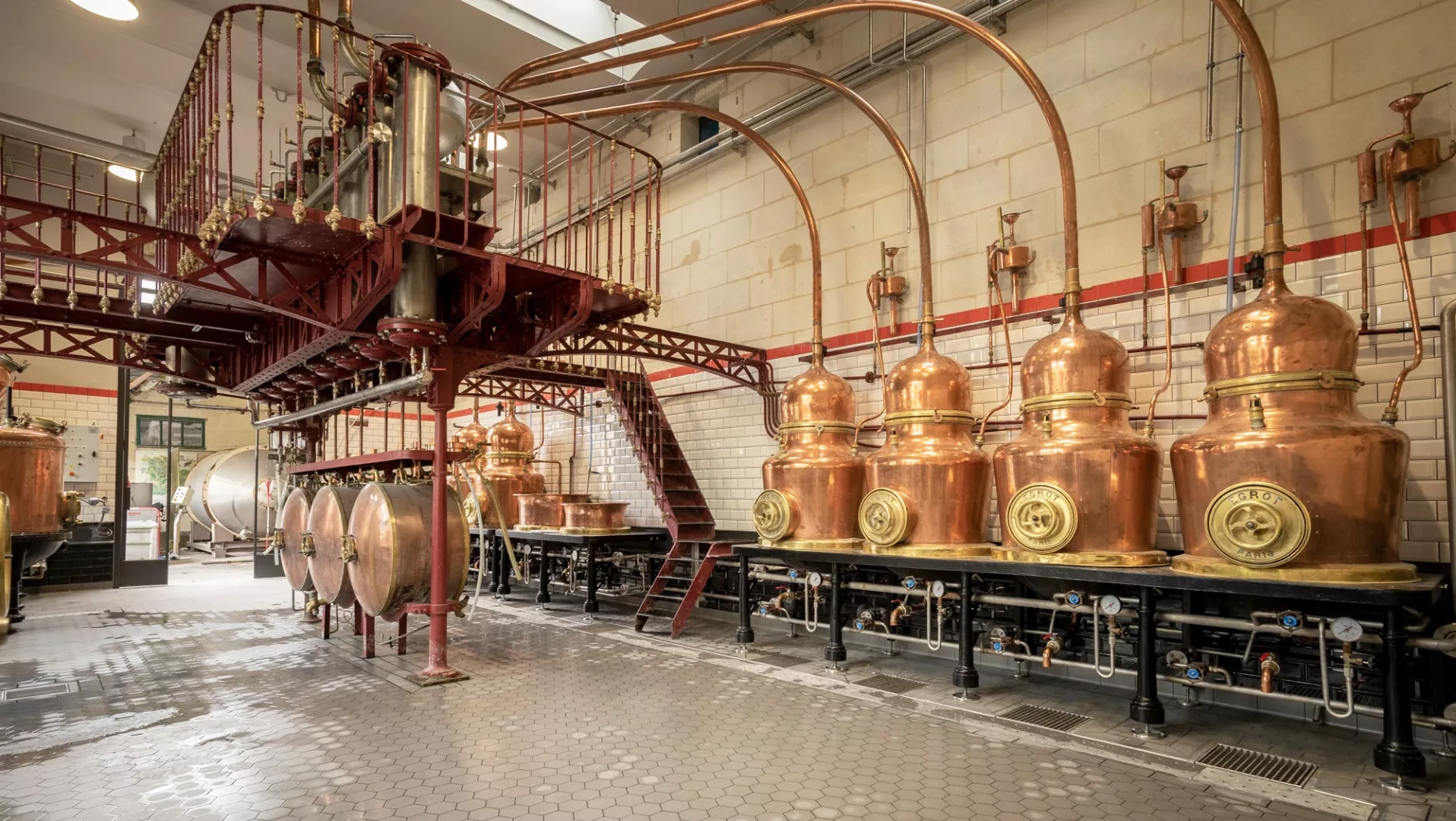 Combier Distillerie Saumur Avis Prix Et Adresse Anjou Tourisme