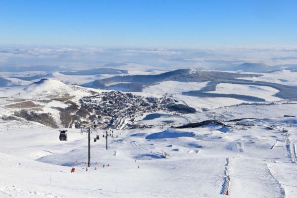 Prix du forfait de ski à Super Besse forfait tapis à Super Besse