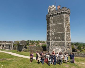 Visite guidée costumée au Château médiéval d'Oudon - Journées Européennes du Patrimoine