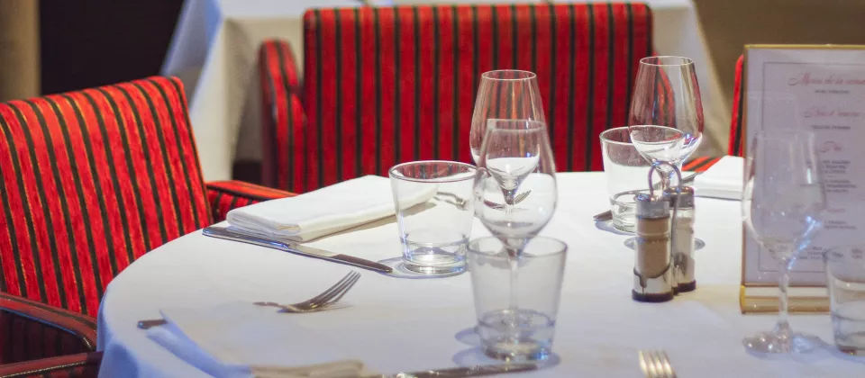 Brasserie Du Ralliement - Table restaurant_1 - ©Coline Albert