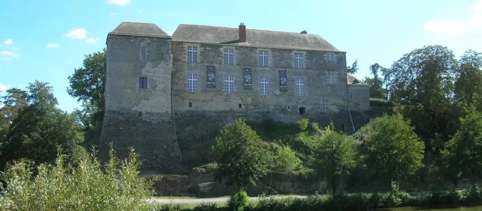 Le Château de Maupassant à Vihiers_1 - ©Estelle DAUVERGNE