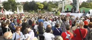 Les Accroche-cœurs_Angers_1