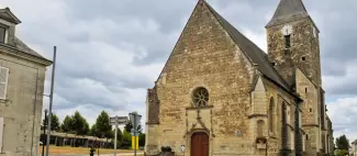 https://reservation.destination-angers.com/medias/images/prestataires/2936102-eglise_saint_blaise_corne_1120549.jpg_1