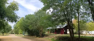 Aire de Camping-Car Briollay_1