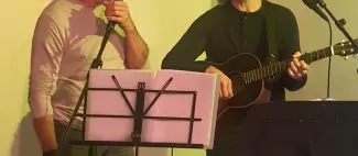 Grégou et sa guitare - _1