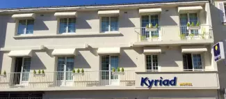 photo facade hotel.jpg - Façade de l'hôtel_1