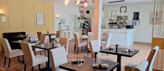 Salle Café Nola