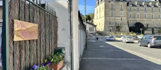 Durtal_vieux_moulinet_vue_chateau