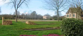 Aire de jeux - La Chapelle-Hullin