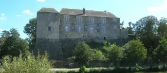 Le Château de Maupassant à Vihiers_1