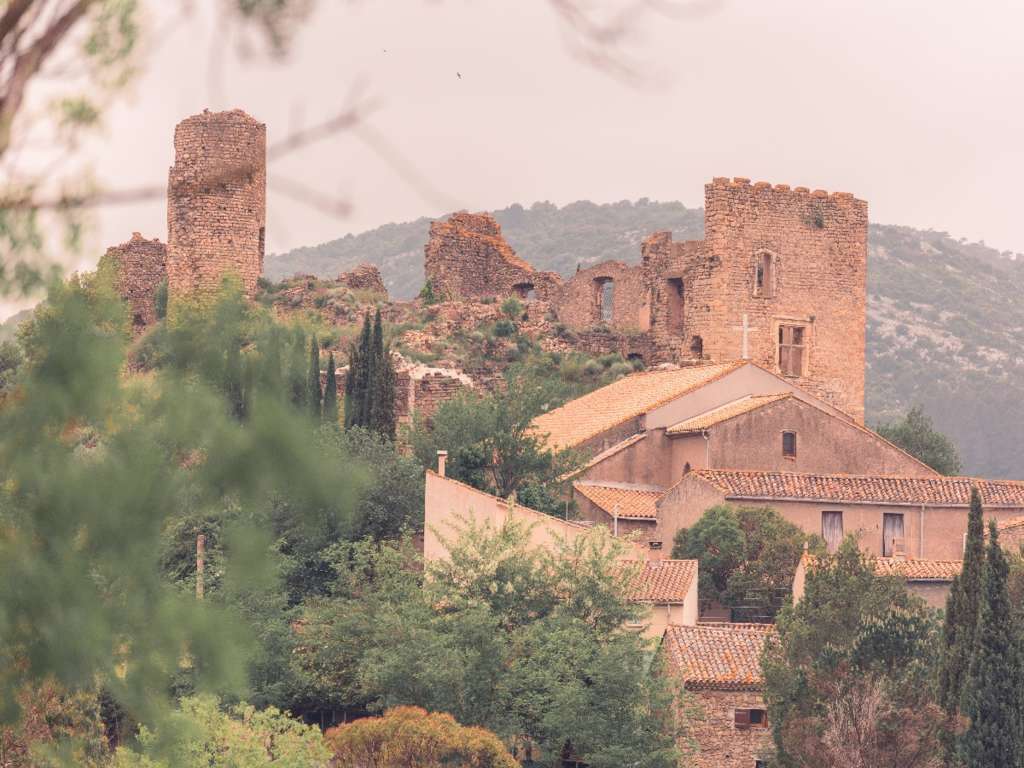 Château vue arrière Durban-Corbières