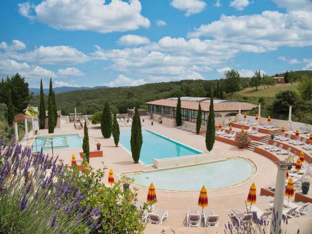 CAMPING DOMAINE ARNAUTEILLE PISCINE