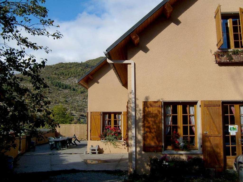 FERME AUBERGE LE COCHON DU MADRES