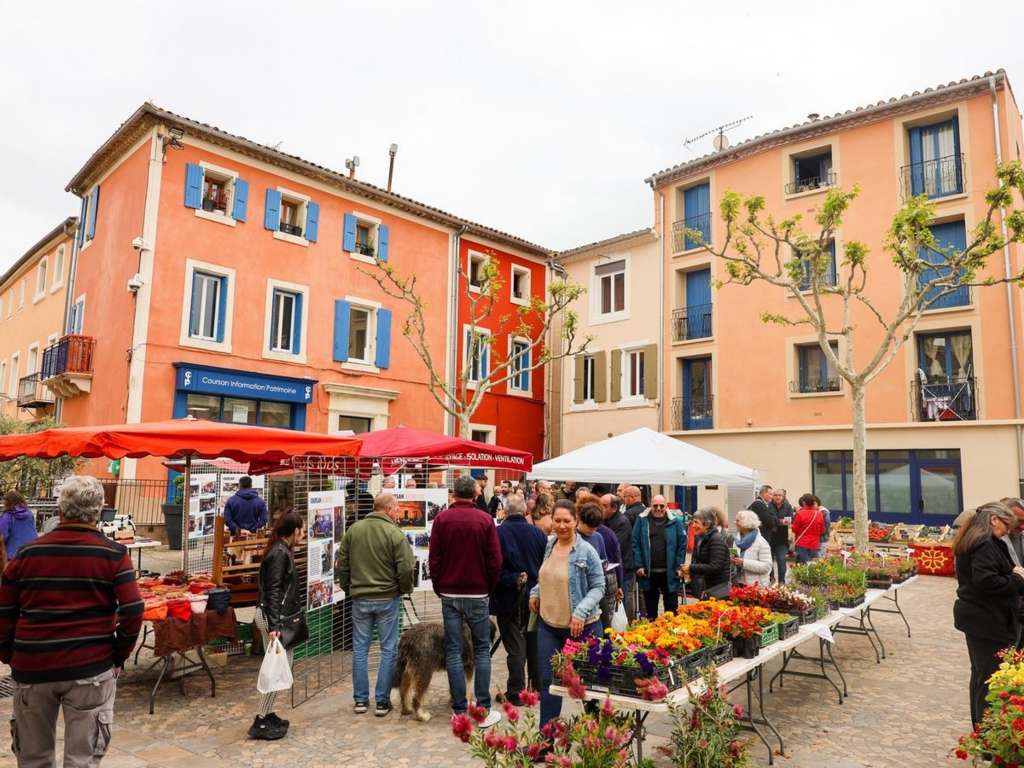 MARCHE HEBDOMADAIRE DE COURSAN