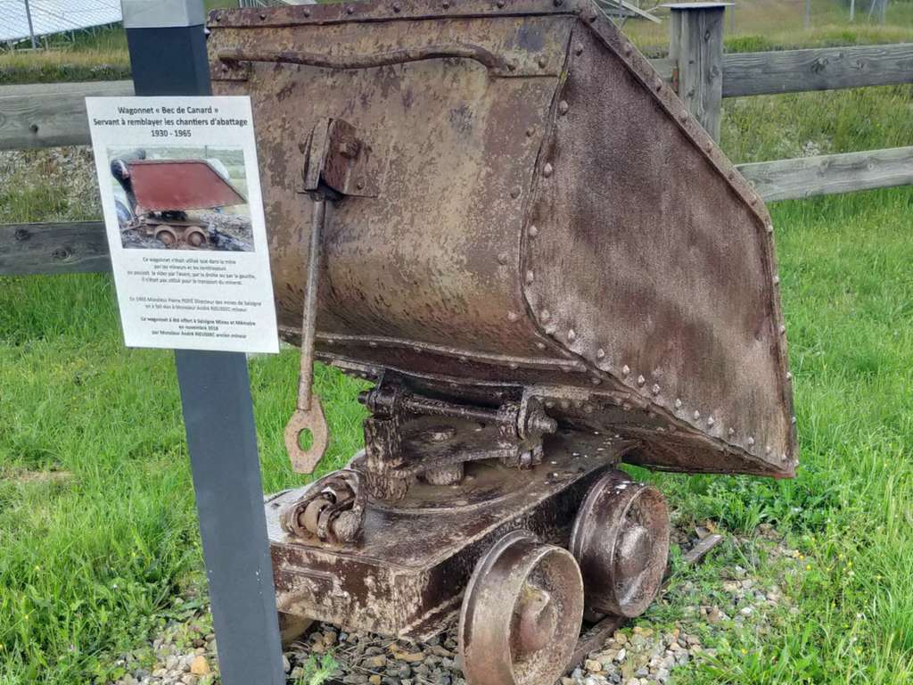 Mémorial des mineurs de Villanière