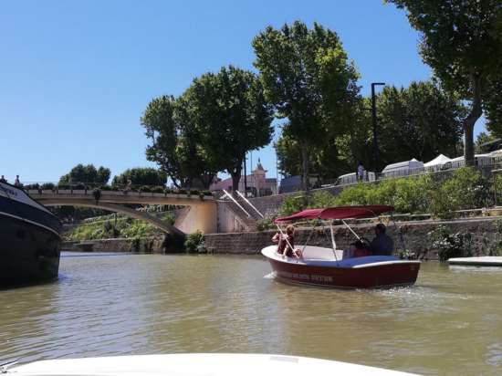 LES PETITS BATEAUX DE NARBONNE
