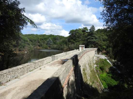 Cenne Monesties barrage et lac