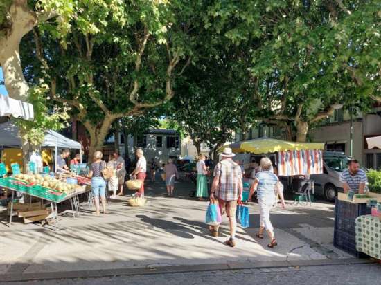 MARCHÉ HÉBDOMADAIRE DES PRODUCTEURS LOCAUX