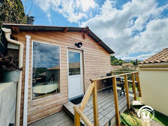 LA CABANE DANS LES CORBIERES