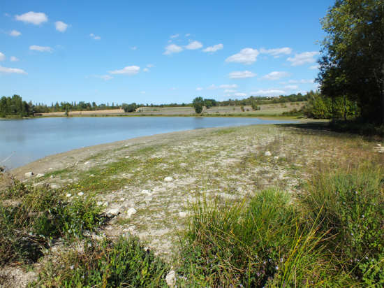 TOUR DE LA RETENUE DE MALFRETTE À LA POMARÈDE