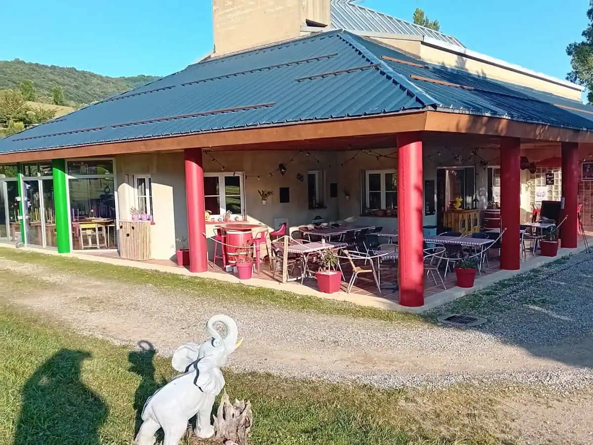 by-a-belondrade-adt-aude