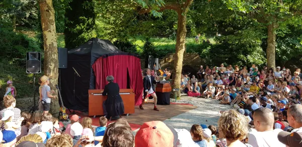 Festival en Bastides à Rieupeyroux