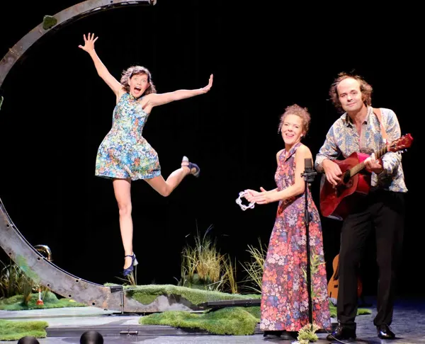 La Fontaine Unplugged