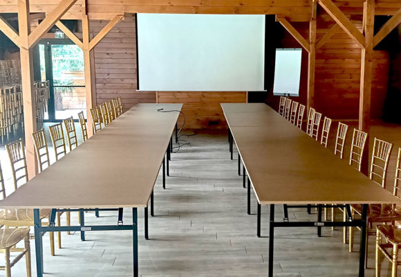 Salle de réunions de 160m²