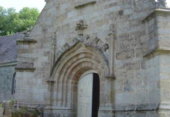 Chapelle-Saint-Yves-Lignol-Pays-Roi-Morvan-Bretagne-Sud