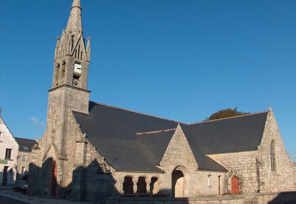 Eglise-Le-Croisty-pays-du-roi-Morvan-Morbihan-Bretange-Sud