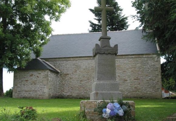 Chapelle-Saint-Michel-Roudouallec-Morbihan-Bretagne-Sud