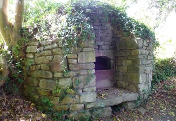 Chapelle-St-Symphorien-Bever-Gourin-Morbihan-Bretagne-Sud