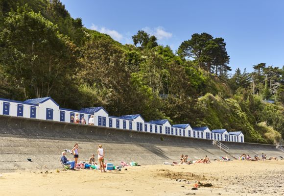 Plage des Godelins