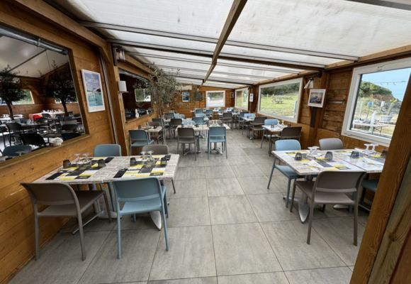 restaurant_les_viviers_de_saint-marc_treveneuc_salle_3