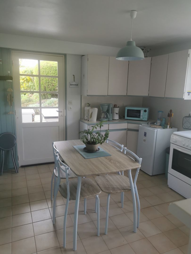 Appartement calme et lumineux idéal pour les randonneurs à pied ou à vélo