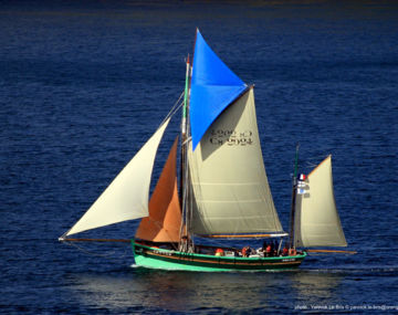 Voiles & Traditions