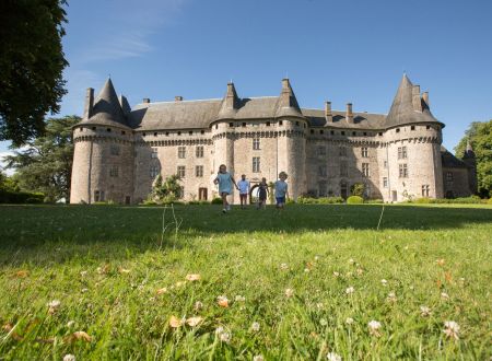 Château de Pompadour et Ecuries de l'Orangerie_2