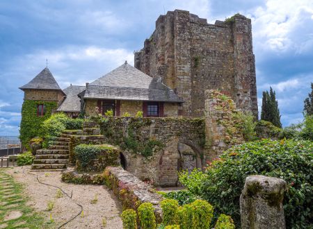 Château de Turenne intérieur (2)