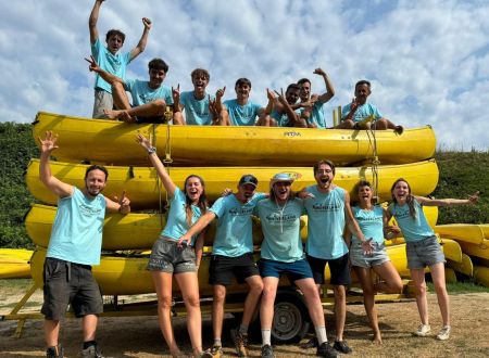 5. CANOE VEZERE UNIVERLAND