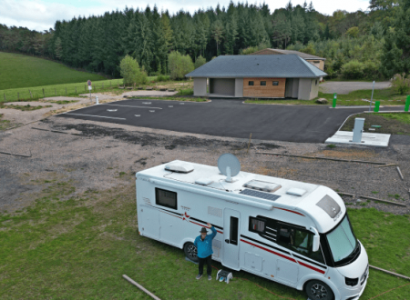 Aire-camping-car-park-de-Goulles2