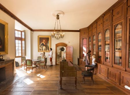 Château de Pompadour et Ecuries de l'Orangerie_3
