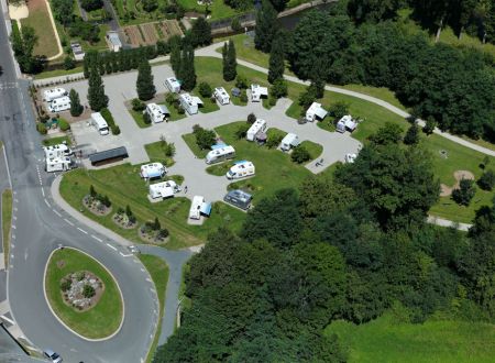 Aire d'accueil de camping-cars d'Objat_2