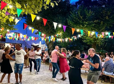 cartouche et cravate Terrasse 4