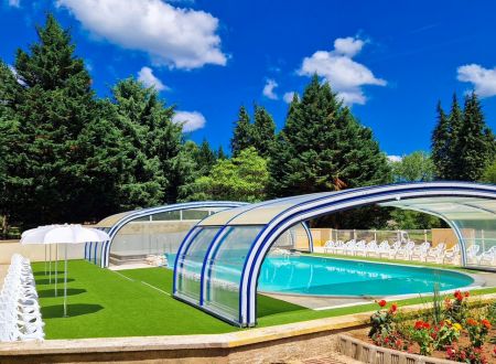 CampingDeMiel-Beynat_piscineCouverte_3