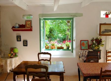 ChHotesDuJardinDeLaRaze-espacePetitDej_Collonges_5