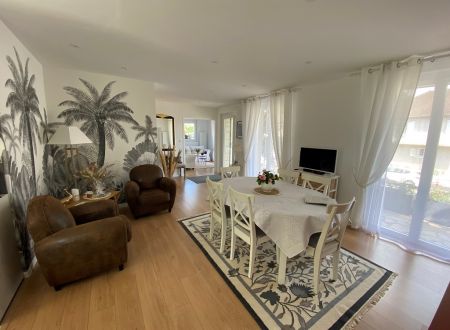 Villa Le 7 salon3
