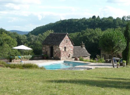 Piscine et chambre du pêcheur_3