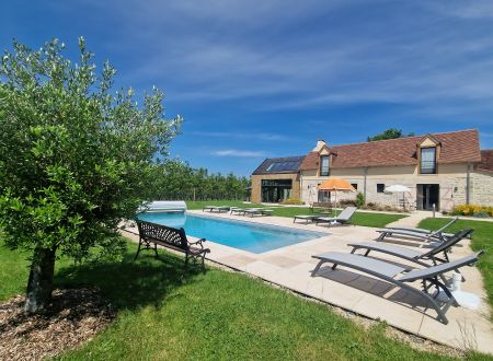 Chambres d'hôtes_vue piscine_1