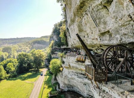 La Roque Saint-Christophe à Peyzac le Moustier