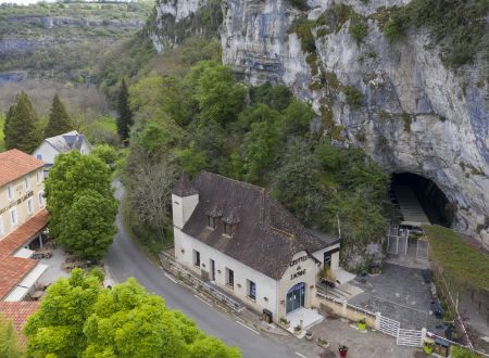 Les Grottes de Lacave_1